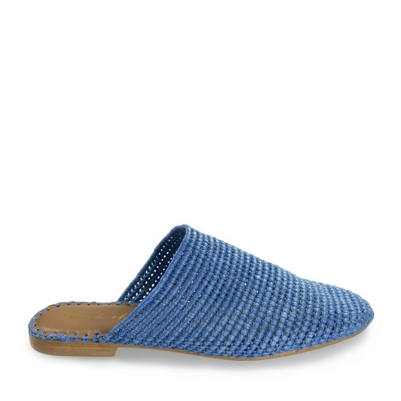 BAND OF THE FREE Dusty Blue Raffia Skate
Raffia Mule Sandals - Picture 10 of 10